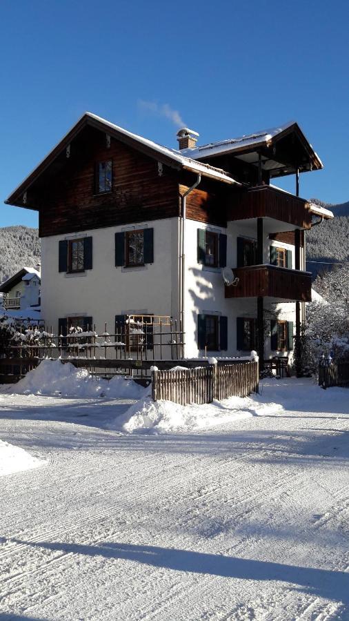 'Sissi' Ein Zaubehaftes Apartement Im Modernen Landhausstil Oberammergau Bagian luar foto